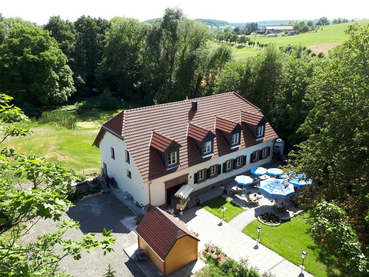 Gaestehaus Alte Klostermuehle Grafinthal Eksteriør bilde